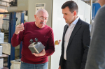 Глава Ленинского округа Станислав Каторов познакомился с производством АО «Газдевайс»