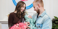 Жительница Подмосковья родила первенца в Видновском роддоме по выигранному сертификату - Regions.Ru