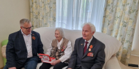 Депутат Мособлдумы поздравил ветеранов Ленинского округа с 80-летием Победы - Regions.Ru