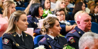 Преступлений стало меньше: полицейские Ленинского округа отпраздновали День сотрудника органов внутренних дел - Regions.Ru