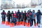 Более 4500 жителей Ленинского округа объединились для борьбы со снегопадом на субботнике